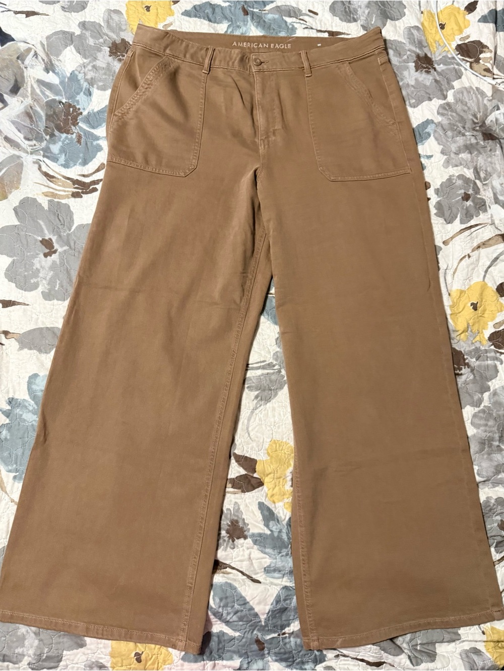 American Eagle Outfitters Women’s Wide-Leg Tan Chinos